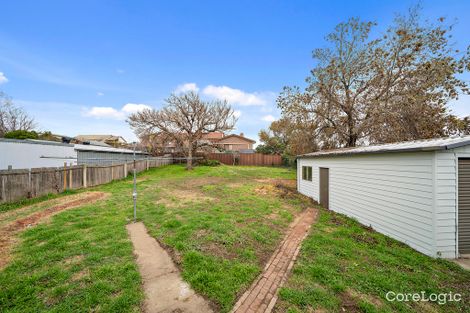 Property photo of 38 Christopher Crescent Karabar NSW 2620