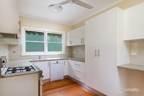 Property photo of 100 Grove Street Kooringal NSW 2650