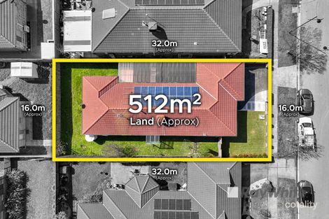 Property photo of 8 Tulip Grove Cranbourne VIC 3977