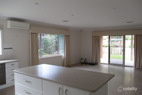 Property photo of 32 Clifford Drive Drouin VIC 3818