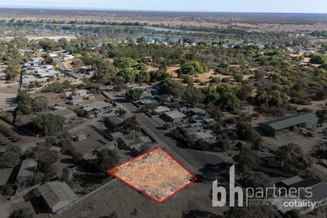 27 Horstmann Cres, Swan Reach, SA 5354