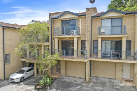 Property photo of 14/29 Central Coast Highway West Gosford NSW 2250