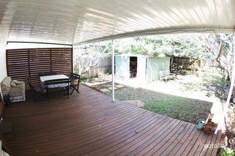 5 Alexander St, Scarborough, QLD 4020