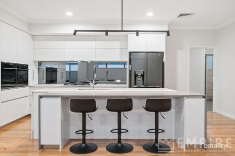 Property photo of 19 Howe Street Beeliar WA 6164