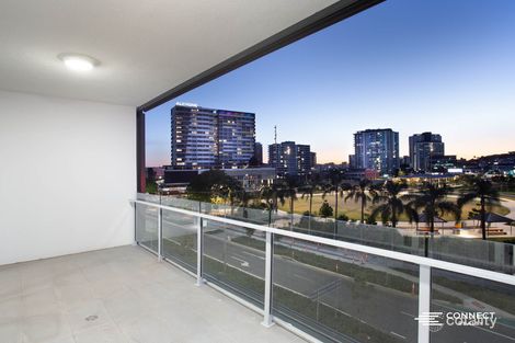 Property photo of 543/33 Remora Road Hamilton QLD 4007