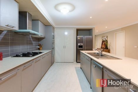 Property photo of 56 Tyndall Street Cranbourne East VIC 3977