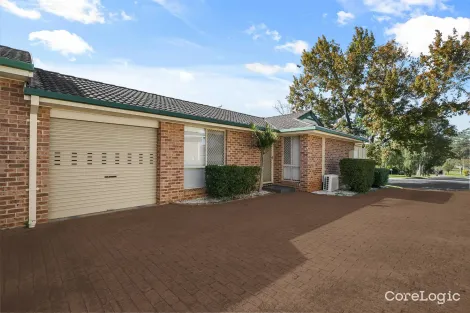 Property photo of 1/35 Bugatti Drive Ingleburn NSW 2565