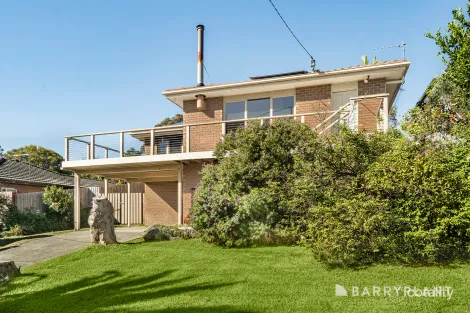 Property photo of 32 Alpine Boulevard Launching Place VIC 3139