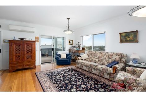 Property photo of 8 Water View Rise Cowes VIC 3922