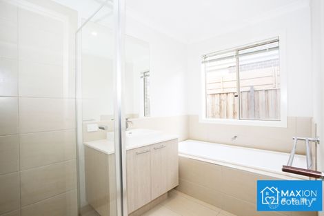 Property photo of 20 Fishbone Avenue Werribee VIC 3030