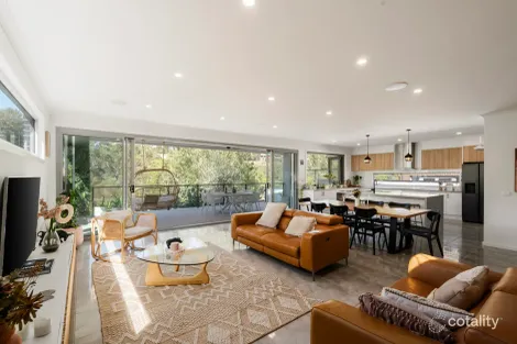 6 Halong Dr, Sunshine North, VIC 3020