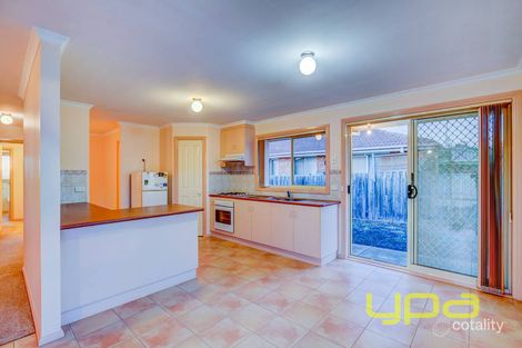 Property photo of 2/12 Fraser Street Melton South VIC 3338