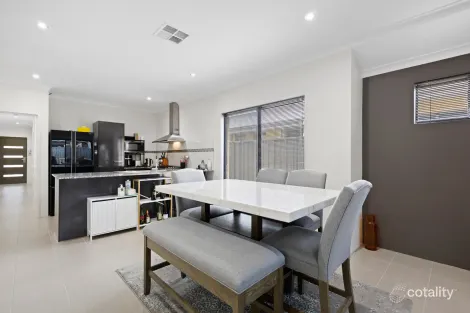 Property photo of 3 Donatti Retreat Caversham WA 6055