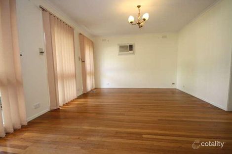 Property photo of 11 Beau Vorno Avenue Keysborough VIC 3173