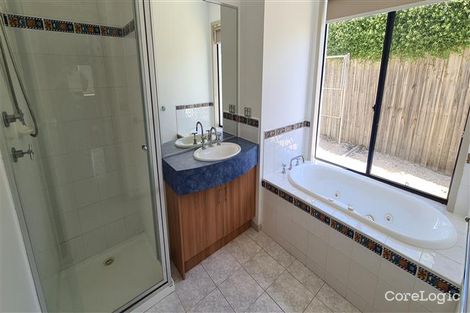 Property photo of 2 Rimfire Court New Gisborne VIC 3438