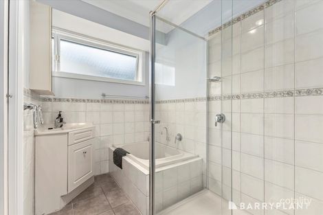 Property photo of 1/64 Faraday Road Croydon South VIC 3136