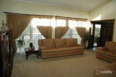 Property photo of 26 Hynes Place Elderslie NSW 2570