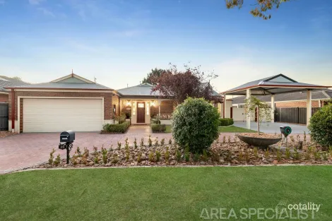 20 Red Wattlebird Cres, Langwarrin, VIC 3910