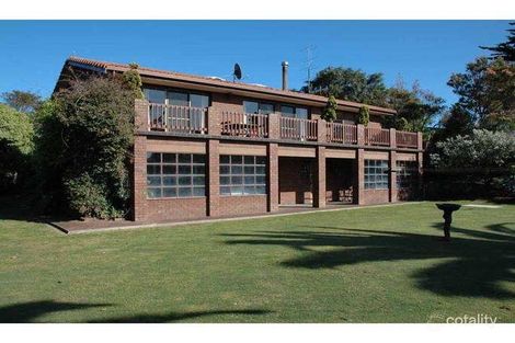 19 Barrowmans Dr, Robe, SA 5276