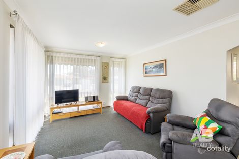 Property photo of 16 Dandaloo Crescent Wanneroo WA 6065