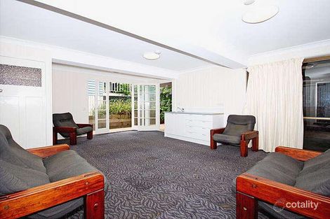 Property photo of 27 Primmer Street Coorparoo QLD 4151