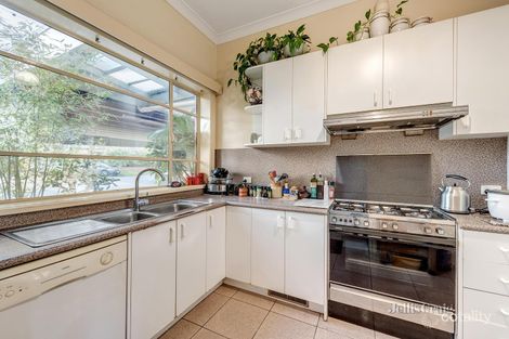 Property photo of 6 Younger Court Kew VIC 3101