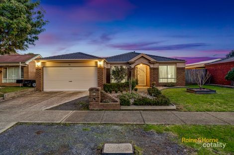 Property photo of 21 Hampshire Drive Narre Warren South VIC 3805