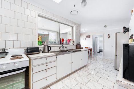 Property photo of 4 Susan Court Cranbourne VIC 3977