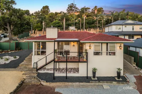 1a Derry Ave, Mount Nasura, WA 6112