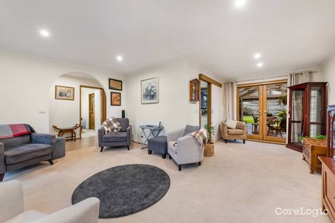 Property photo of 30 Amaroo Drive Chelsea Heights VIC 3196
