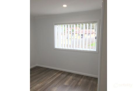 Property photo of 21 Albatross Road Berkeley Vale NSW 2261