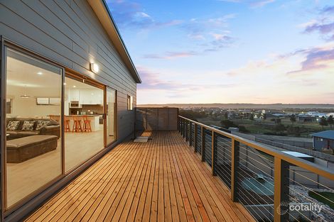 10 Hero Ave, Middleton, SA 5213