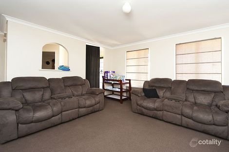Property photo of 11 Kongal Heights Leda WA 6170