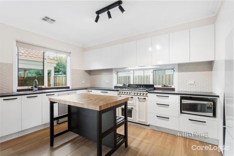 Property photo of 1/15 Dromana Avenue Bentleigh East VIC 3165