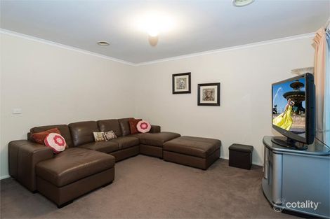 Property photo of 16 Wheat Walk Delahey VIC 3037