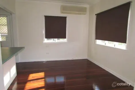 Property photo of 40 Maryborough Terrace Scarborough QLD 4020
