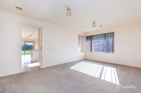 Property photo of 11 Cranswick Crescent Sale VIC 3850