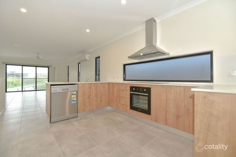 Property photo of 31/20 Altmann Avenue Cannonvale QLD 4802