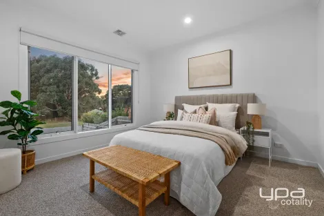 Property photo of 17 Lyndhurst Street Gordon VIC 3345
