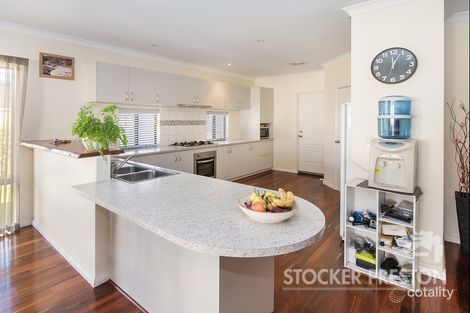 Property photo of 33 Edith Agnes Circle West Busselton WA 6280