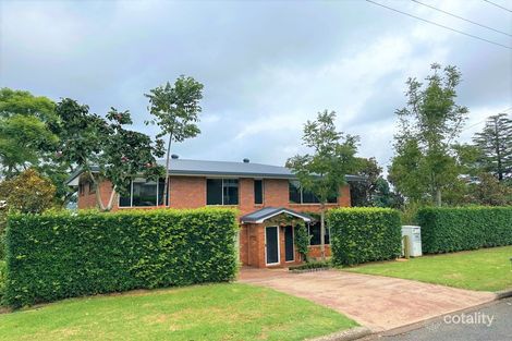 34 Alford St, Mount Lofty, QLD 4350