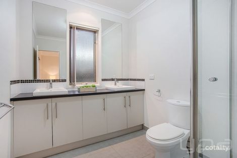 Property photo of 86 Rose Grange Boulevard Tarneit VIC 3029