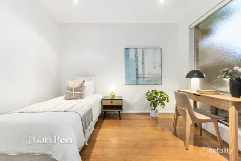 Property photo of 8/300-302 Inkerman Street St Kilda East VIC 3183