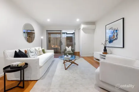 Property photo of 4/19 Kennington Road Camp Hill QLD 4152