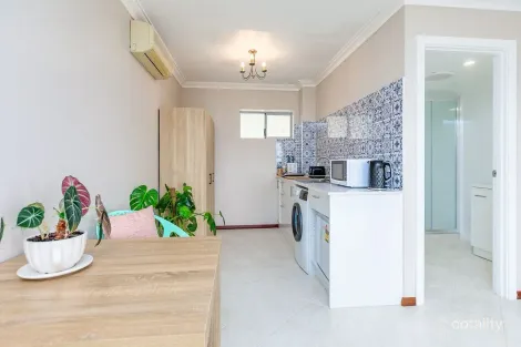Property photo of 72 Oceanside Promenade Mullaloo WA 6027