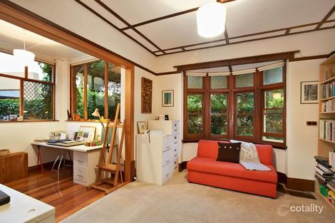 Property photo of 1 Farleigh Grove Brighton VIC 3186