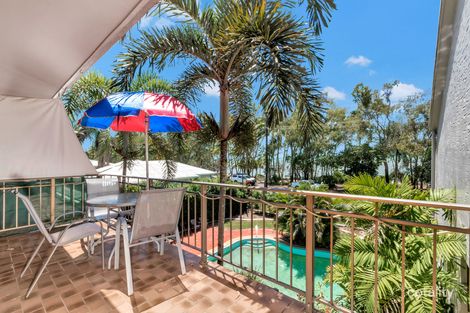 Property photo of 9/101-105 Arlington Esplanade Clifton Beach QLD 4879