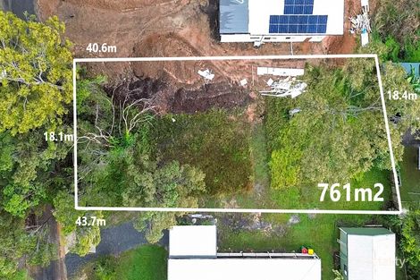 15 Glen St, Macleay Island, QLD 4184