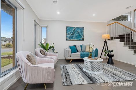 Property photo of 84 Mannavue Boulevard Cranbourne North VIC 3977