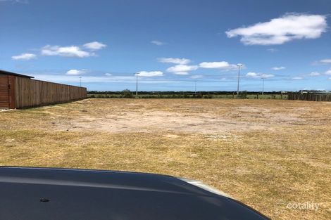 Property photo of 1 Sundown Circuit Pimpama QLD 4209